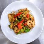 Best Hot & Spicy Basil in San Pedro, CA